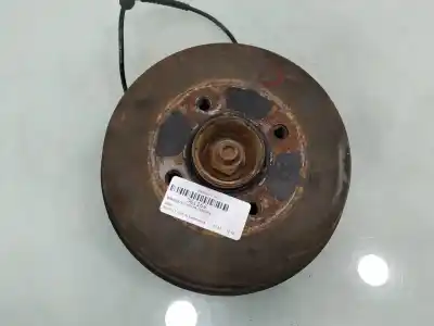 Second-hand car spare part rear right knuckle for renault clio iii authentique oem iam references 