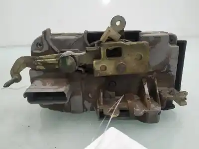 Second-hand car spare part left front door lock for citroen c8 2.0 hdi x oem iam references 