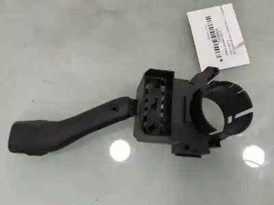Second-hand car spare part indicator switch for pegaso golf iv 1.4 16v oem iam references 8l0953513g  