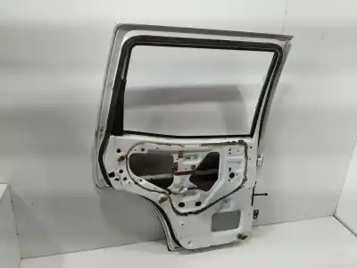 Recambio de automóvil de segunda mano de puerta trasera izquierda para nissan terrano/terrano.ii (r20) aventura referencias oem iam 821011f130  