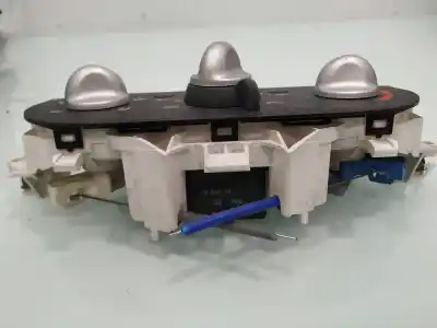 Peça sobressalente para automóvel em segunda mão comando de sofagem (chauffage / ar condicionado) por renault twingo 1.5 dci diesel fap referências oem iam 