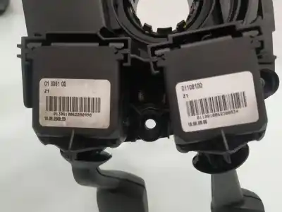 Peça sobressalente para automóvel em segunda mão comutador de piscas  por bmw serie 1 berlina (e81/e87) 118d referências oem iam 01108100