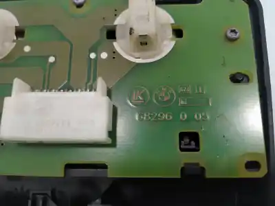 Peça sobressalente para automóvel em segunda mão luz interior por bmw serie 1 berlina (e81/e87) 118d referências oem iam 68296005