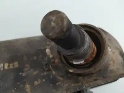 Second-hand car spare part front right lower suspension arm for ssangyong korando 2.3 diesel cat oem iam references   