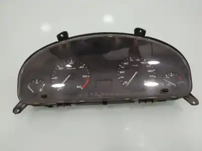 Pièce détachée automobile d'occasion COMPTEUR DE VITESSE TABLEAU DE BORD pour PEUGEOT 406 (8B)  Références OEM IAM 9630372780  