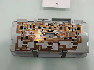 Second-hand car spare part interior light for opel meriva b cosmo oem iam references 13285096  