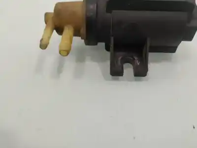 Peça sobressalente para automóvel em segunda mão bomba de ar secundária por opel combo familiar referências oem iam 55563532