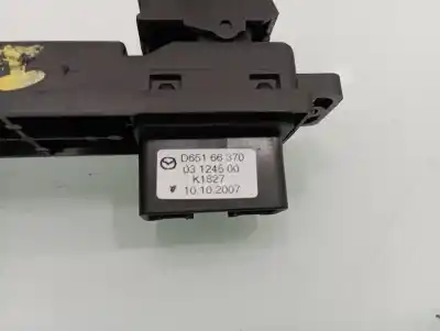Second-hand car spare part rear left power window switch for mazda 2 lim. (de) 1.3 16v cat oem iam references d65166370  