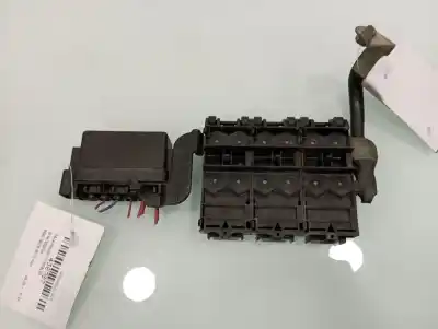İkinci el araba yedek parçası RÖLE/SIGORTA KUTUSU için SEAT IBIZA III (6L1)  OEM IAM referansları 5Z0937548  