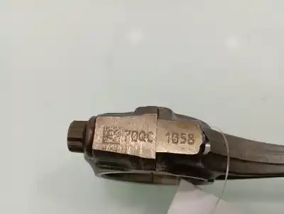 Second-hand car spare part piston for mazda 2 lim. (de) 1.3 16v cat oem iam references 70qc1058  