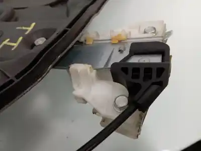 Second-hand car spare part rear left window regulator for mazda 2 lim. (de) 1.3 16v cat oem iam references   