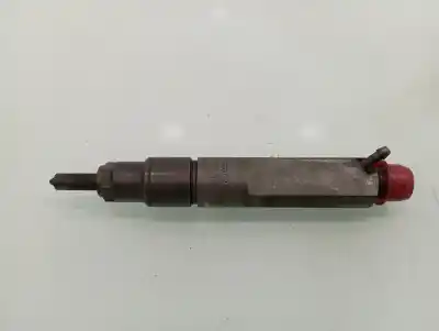 İkinci el araba yedek parçası ENJEKTÖR için VOLKSWAGEN PASSAT  OEM IAM referansları 028130201T  