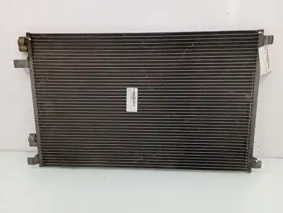 Peça sobressalente para automóvel em segunda mão condensador / radiador de ar condicionado por renault scenic ii confort authentique 101 cv / 74 kw referências oem iam 