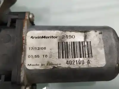 Автозапчасти б/у задний правый стеклорегулятор за nissan qashqai / qashqai +2 i (j10, nj10, jj10e) 1.5 dci ссылки oem iam 402190a  