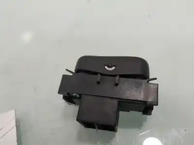 Second-hand car spare part switch for mercedes-benz clase e w210 berlina diesel 320 cdi 210.026 oem iam references 2108202210