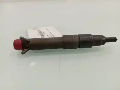 İkinci el araba yedek parçası ENJEKTÖR için VOLKSWAGEN PASSAT  OEM IAM referansları 028130201G  