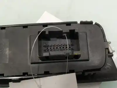 Piesă de schimb auto la mâna a doua panou comandã geamuri electrice fațã stânga pentru fiat stilo (192) 1.9 jtd / 1.9 jtd 115 active referințe oem iam b569  