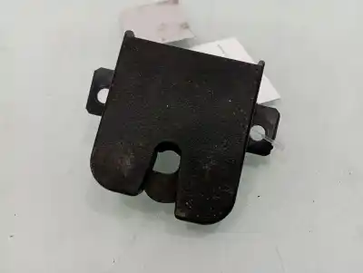 Peça sobressalente para automóvel em segunda mão fechadura do mala por volkswagen golf iv berlina (1j1) 1.6 referências oem iam 1j6827505b