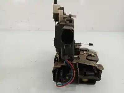 Peça sobressalente para automóvel em segunda mão fechadura da porta traseira esquerda por volkswagen bora berlina (1j2) conceptline referências oem iam 