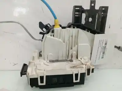 Peça sobressalente para automóvel em segunda mão fechadura da porta dianteira direita por mercedes-benz clase b b 180 cdi 246.200 referências oem iam a1667200435