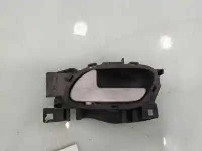 Автозапчастина б/у ліва задня внутрішня ручка для peugeot 207/207+ (wa_, wc_) 1.4 16v посилання на oem iam 96802456vv  