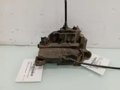 Peça sobressalente para automóvel em segunda mão fechadura da porta dianteira esquerda por renault clio iii 20 aniversario referências oem iam 