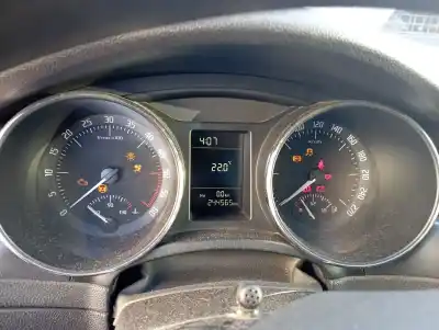 Автозапчасти б/у приборная доска за skoda superb combi (3t5) ambition ссылки oem iam 3t1920810d