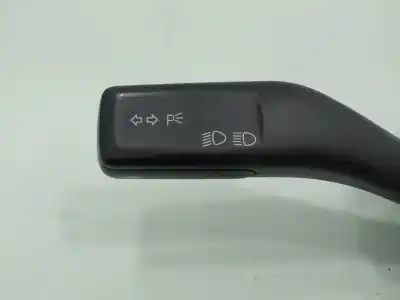 Second-hand car spare part indicator switch for seat leon (1p1) 1.9 tdi oem iam references 1k0953513  