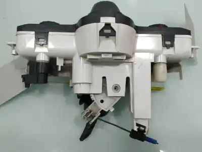 Second-hand car spare part climate control for renault clio iii emotion oem iam references 030967w  