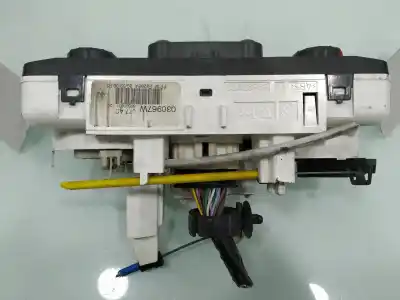 Second-hand car spare part climate control for renault clio iii emotion oem iam references 030967w  
