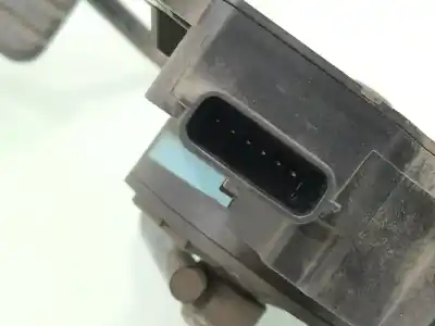 Second-hand car spare part accelerator pedal for renault clio iii emotion oem iam references 8200297342  