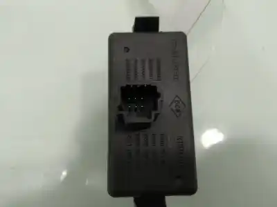 Second-hand car spare part hazard warning lights for renault clio iii emotion oem iam references 8200214896a