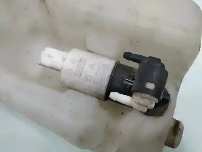 Second-hand car spare part windscreen washer bottle for renault clio iii emotion oem iam references 7701058023