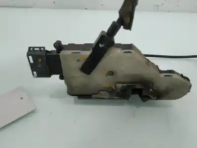 Second-hand car spare part front right door lock for peugeot 207 confort oem iam references 24094158