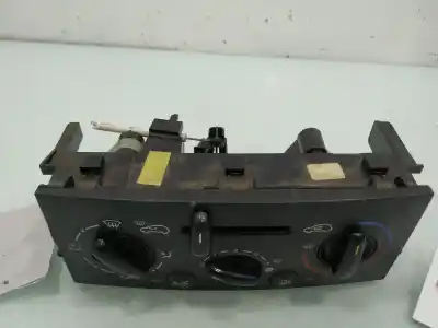 Peça sobressalente para automóvel em segunda mão comando de sofagem (chauffage / ar condicionado) por peugeot 207 confort referências oem iam 69910002  