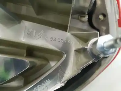 Автозапчасти б/у правый задний фонарь за citroen c4 grand picasso c4 grand picasso ссылки oem iam 9653547677  