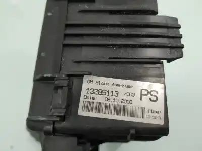 Peça sobressalente para automóvel em segunda mão caixa de fusíveis e relés por opel insignia sports tourer cosmo referências oem iam 13285113