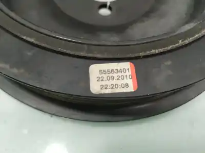 Peça sobressalente para automóvel em segunda mão polia do virabrequim por opel insignia sports tourer cosmo referências oem iam 55563401