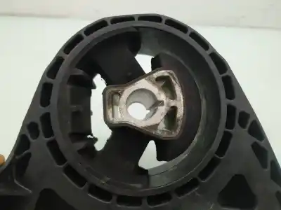 Second-hand car spare part engine support for opel insignia sports tourer cosmo oem iam references 13227769  