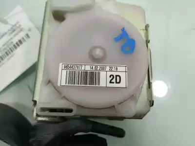 Автозапчасти б/у задний правый ремень безопасности за citroen c4 grand picasso c4 grand picasso ссылки oem iam 9654437877