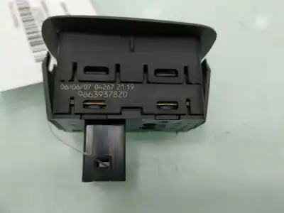 Автозапчасти б/у управление задними левыми стеклами за citroen c4 grand picasso c4 grand picasso ссылки oem iam 96639378zd   Автозапчасти б/у управление задними левыми стеклами за citroen c4 grand picasso c4 grand picasso ссылки oem iam 96639378zd