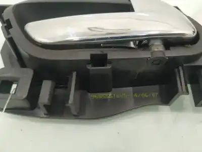 Автозапчастина б/у внутрішня задня права ручка для citroen c4 grand picasso c4 grand picasso посилання на oem iam 96555516vd   Автозапчастина б/у внутрішня задня права ручка для citroen c4 grand picasso c4 grand picasso посилання на oem iam 96555516vd