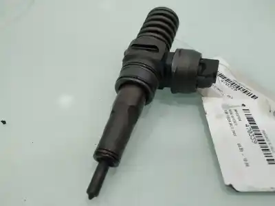 Second-hand car spare part injector for seat ibiza iii (6l1) 1.4 tdi oem iam references 0414720215
