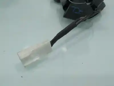 Peça sobressalente para automóvel em segunda mão chicote / encaixe cinto segurança traseiro esquerdo por nissan qashqai (j10) 360 referências oem iam 88863jd11a