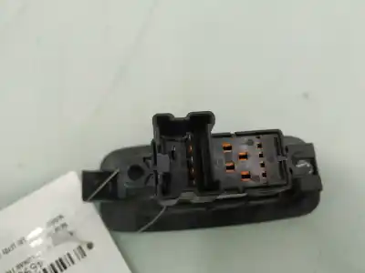 Peça sobressalente para automóvel em segunda mão botão / interruptor elevador vidro traseiro esquerdo por nissan qashqai (j10) 360 referências oem iam 25411br00a
