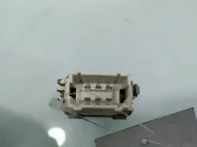 Peça sobressalente para automóvel em segunda mão trocar por nissan qashqai (j10) 360 referências oem iam 21000a