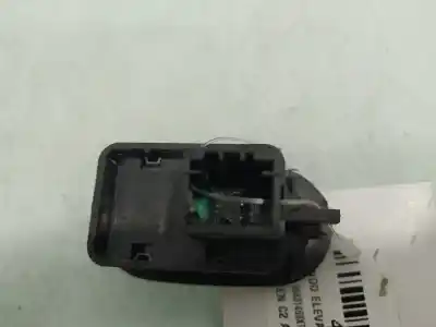 Tweedehands auto-onderdeel schakelaar rechts voor ruit voor citroen c2 audace oem iam-referenties 96401469xt