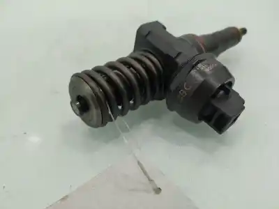 Pezzo di ricambio per auto di seconda mano iniettore per seat ibiza iii (6l1) 1.9 tdi riferimenti oem iam 038130073aj  