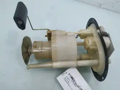 Peça sobressalente para automóvel em segunda mão boia / bomba combustível por hyundai matrix (fc) 1.5 crdi 16v gls full referências oem iam 3111017420