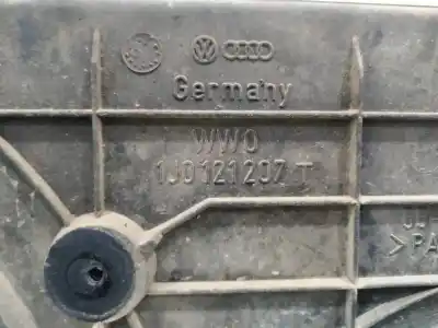 Piesă de schimb auto la mâna a doua carcasa radiatorului pentru pegaso golf iv 1.4 16v referințe oem iam 1j0121207t